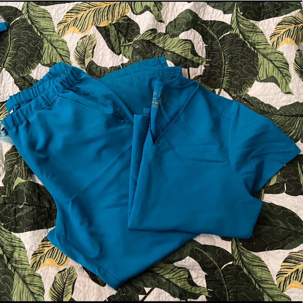 XXL teal Figs scrubs set 2XL 2X